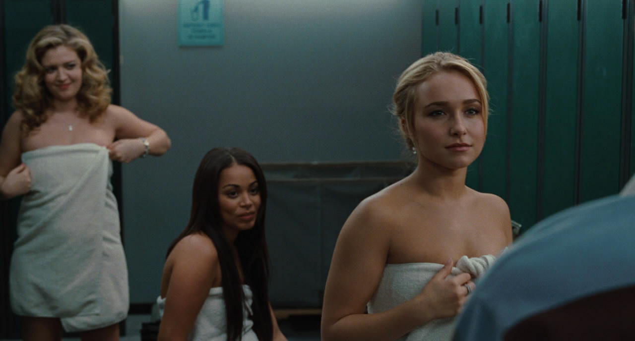 Hayden Panettiere topless dans I Love You Beth Cooper