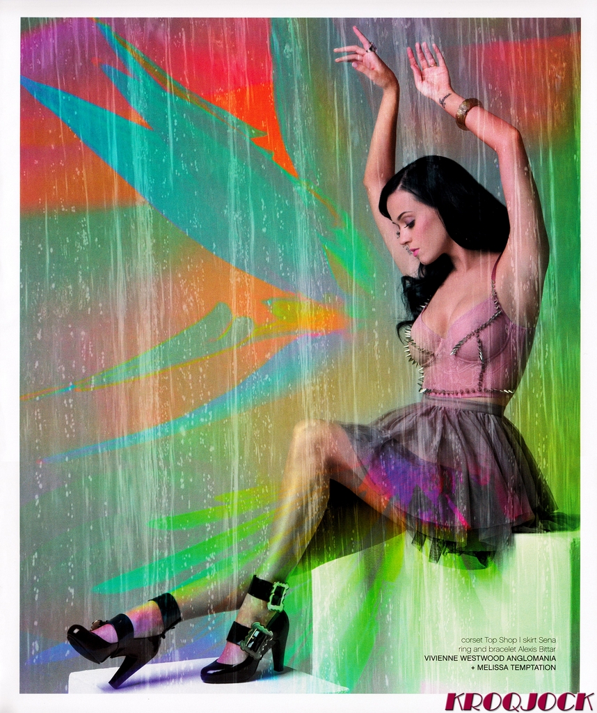 Katy Perry dans Plastic Dreams Magazine