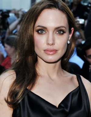 photos Angelina Jolie