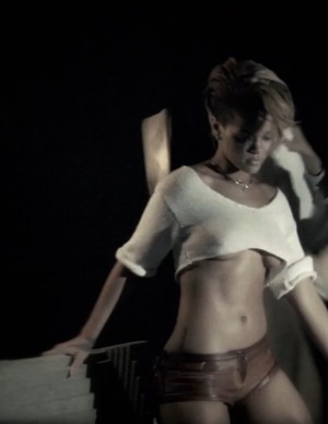 Rihanna encore plus bandante qu’avant