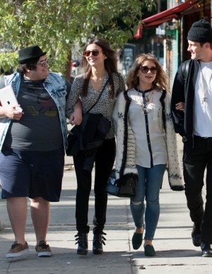 Victoria Justice dans son jean à L.A