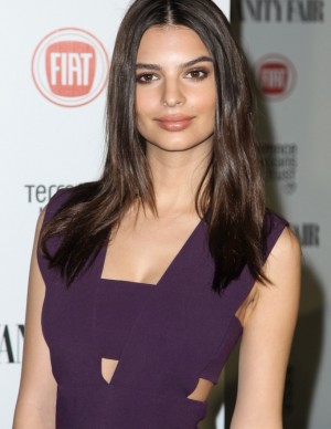 Emily Ratajkowski lors du Vanity Fair & Fiat show 
