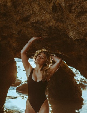 photos Lia Marie Johnson