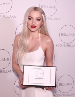 photos Dove Cameron 