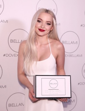 photos Dove Cameron 