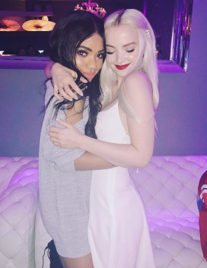 photos Dove Cameron 