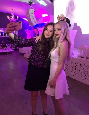 photos Dove Cameron 