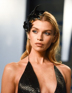 photos Stella Maxwell 