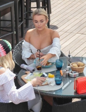 photos Tallia Storm