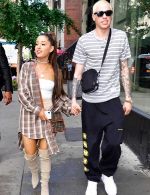 photos Ariana Grande