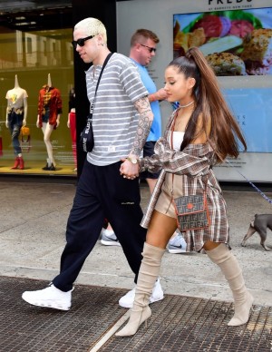 photos Ariana Grande