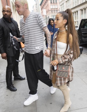 photos Ariana Grande