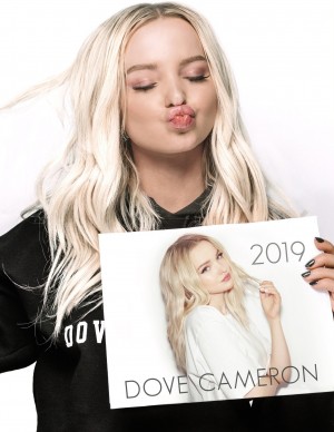 photos Dove Cameron 