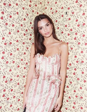 photos Emily Ratajkowski