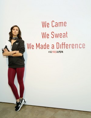 Entrainement Bodyjam de Nina Dobrev pour Reebok x Les Mills