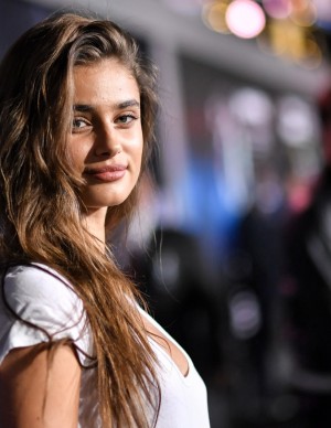 photos Taylor Marie Hill