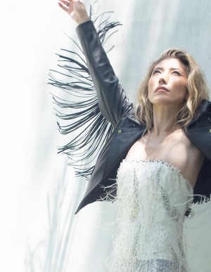 photos Dichen Lachman