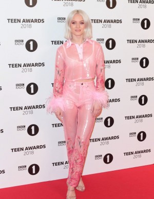 photos Zara Larsson
