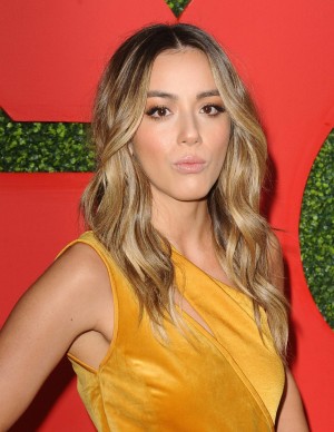 photos Chloe Bennet