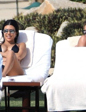 photos Kourtney Kardashian