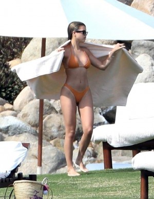 photos Kourtney Kardashian