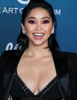 Lana Condor à la 12ème célébration The Art Of Elysium à Los Angeles