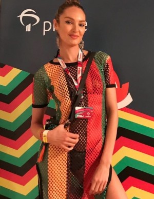 Candice Swanepoel au Programa Viva Prime à Bahia