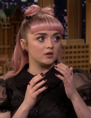 photos Maisie Williams 