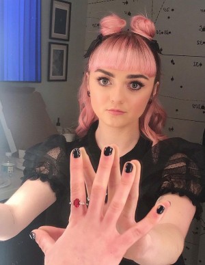 photos Maisie Williams 