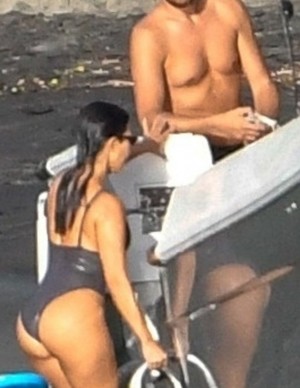 photos Kourtney Kardashian