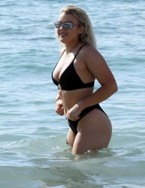 photos Tallia Storm