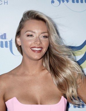 photos Camille Kostek