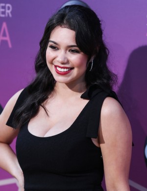 photos Auli i Cravalho