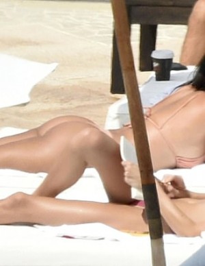 photos Kourtney Kardashian