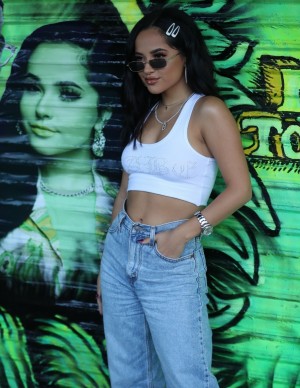 photos Becky G