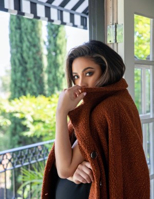 photos Shay Mitchell