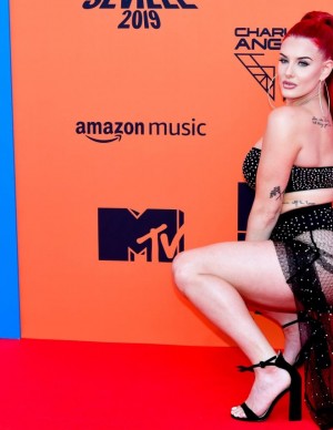 photos Justina Valentine