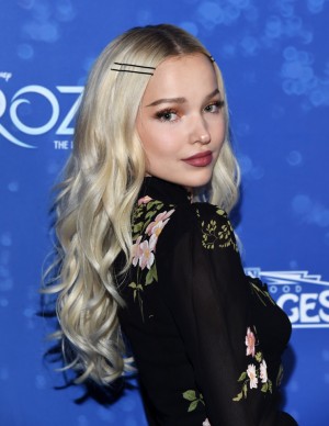 photos Dove Cameron 