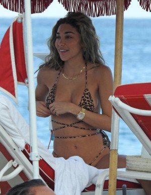 photos Chantel Jeffries