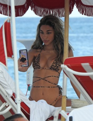 photos Chantel Jeffries