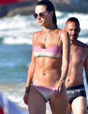 photos Alessandra Ambrosio