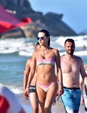 photos Alessandra Ambrosio