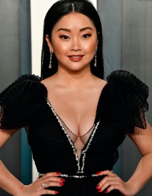 [OSCARS 2020] Lana Condor à la soirée Vanity Fair aux 92ème Oscars
