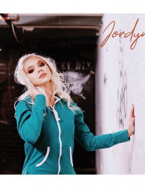 photos Jordyn Jones