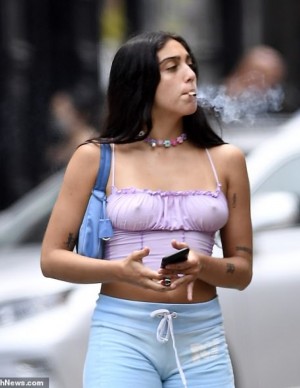 photos Lourdes Leon