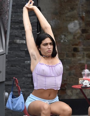 photos Lourdes Leon