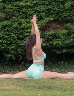 photos Casey Batchelor