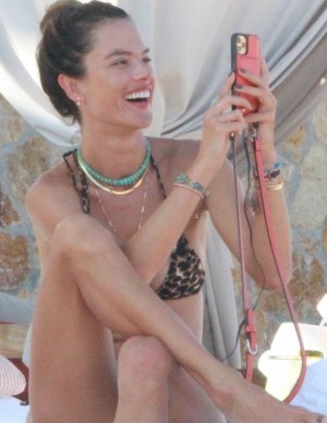 photos Alessandra Ambrosio