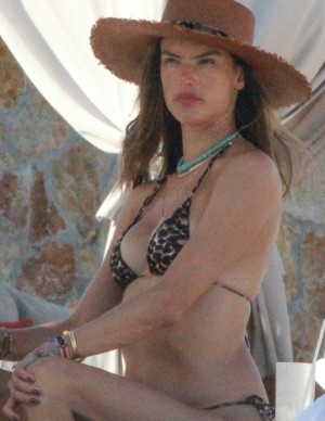 photos Alessandra Ambrosio