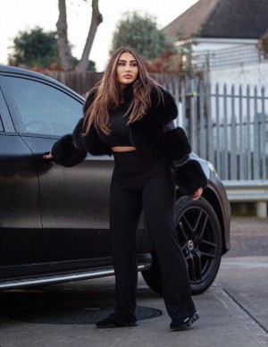 photos Lauren Goodger